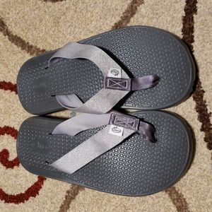 Chaco Silver Flip Flops 8